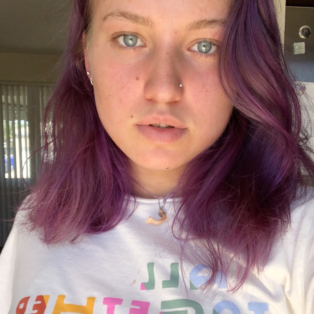 Meet your Posher, Ayla